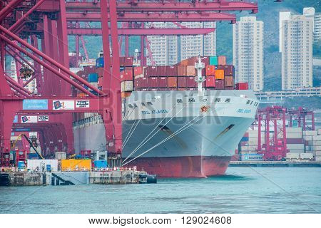 Hong Kong-may 7,2016:the Container Is Loaded / Unloaded At Kwai Tsing Container Terminals Is The Mai