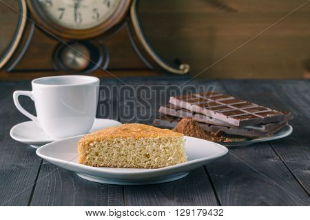 Manna Pie On Rustic Table