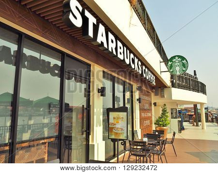 BANGKOK, THAILAND - APRIL 23, 2016: Starbucks coffee shop at 