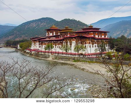 The Paro fort or Dzong in Bhutan is one of the most famous fortified monastaries