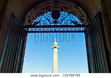 Paris France - September 29 2011: The column of Place Vendome