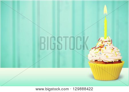 Birthday capcake.