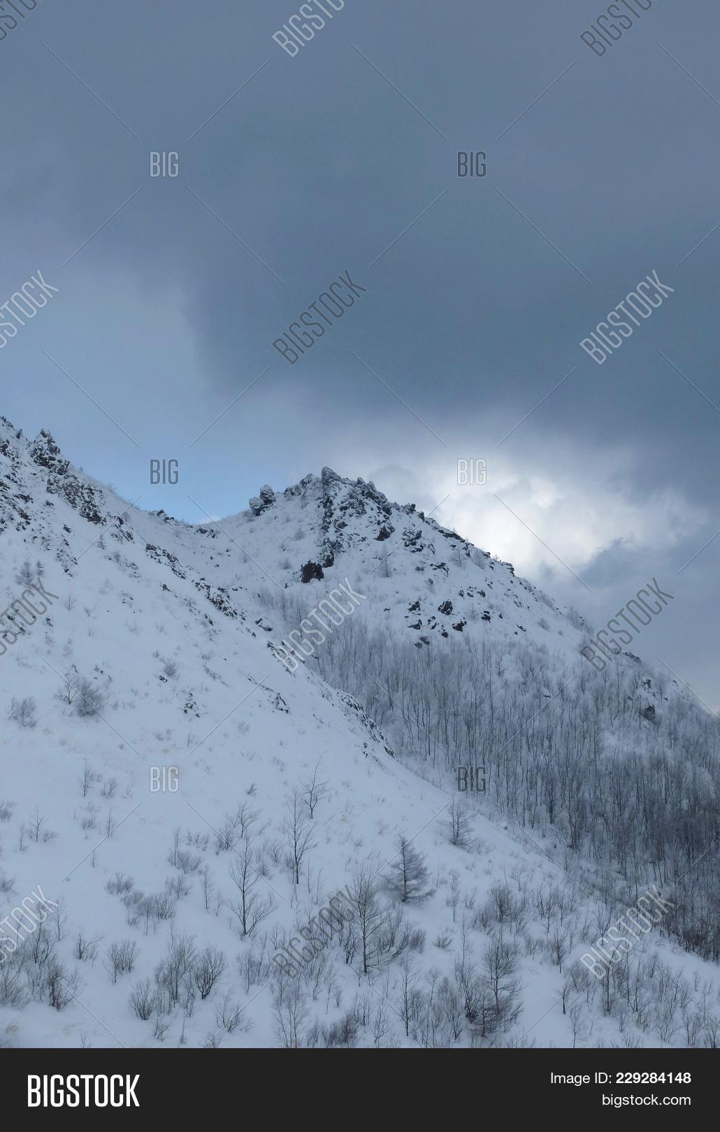 Shōwa Shinzan Hokkaid Image Photo Free Trial Bigstock