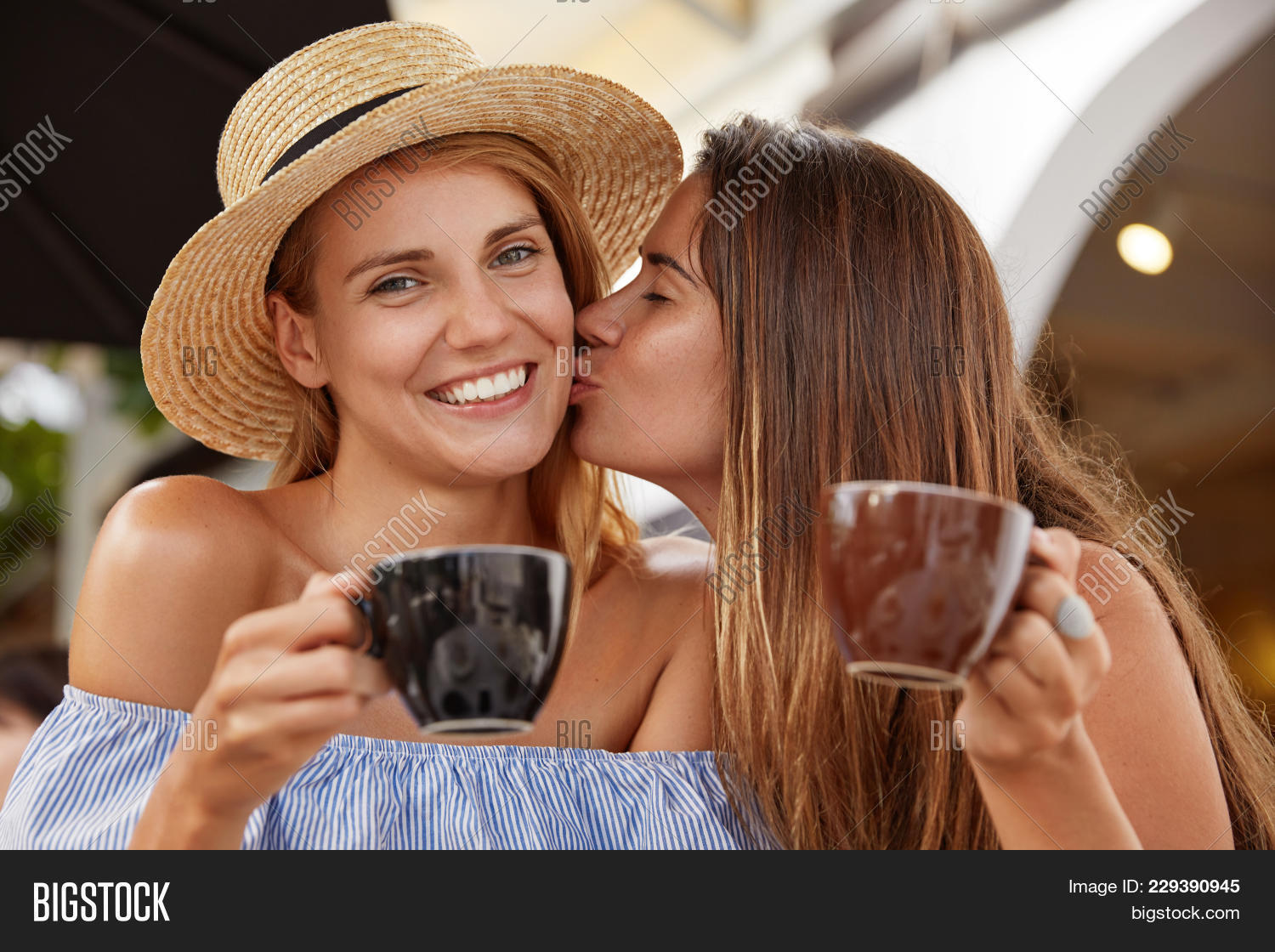 Two Hot Lesbian