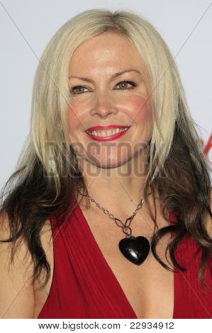 SANTA MONICA - okt 4: Terri Nunn på den ellevte årlige Lili Claire Foundation fordel på Santa Moni