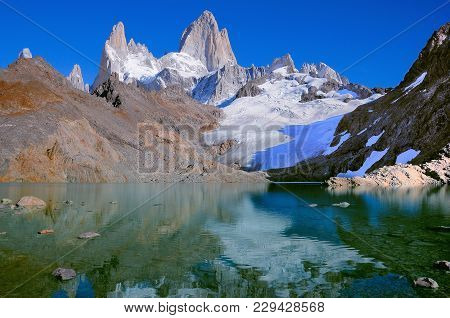 Los Tres Lake By Fitz Roy Mountain. Los Glaciares National Park. Argentina.