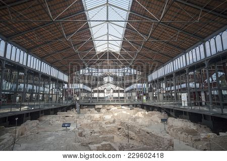 Barcelona,spain-november 5,2013: Interior, Iron Ceiling And Archaeological Site Of El Born Cultural 