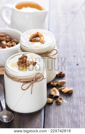 Georgian Matsoni Yoghurt With Honey And Walnuts