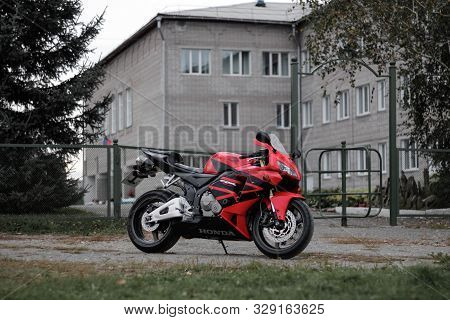 Krasnoyarsk, Russia - September 9, 2019: Red And Black Sportbike Honda Cbr 600 Rr 2005 Pc37.