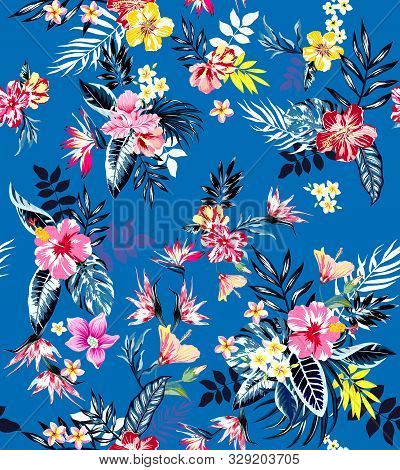 Seamless Colored Tropical Flowers For Textile; Retro Hawaiian Style Floral Arrangement, Vintage Styl