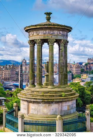 The Dugald Stewart Monument at Calton Hill, a symbol of the city of Edinburgh - Built in 1831