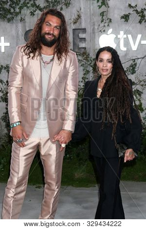 LOS ANGELES - OCT 21:  Jason Momoa, Lisa Bonet at the Apple TV+'s 