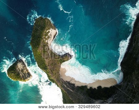 Birds Eye View Of Kelingking Beach In Nusa Penida, Indonesia