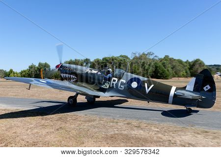 Tyabb, Australia - March 9, 2014: Supermarine Spitfire Mk Viii Vh-het In Royal Australian Air Force 
