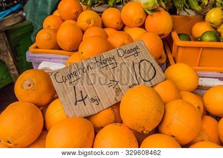 Cameron Highlands Malaysia. March 10 2019. A View Of A Honey Orange Market Stall At The Kea Farm Mar