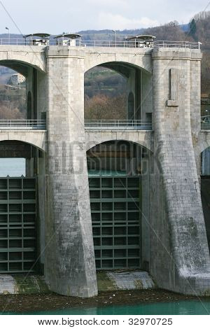 Hydro elektromos üzem részletesen