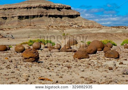 Stone Balls - Ischigualasto Provincial Park - Argentina