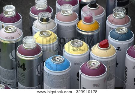 Montana Mtn 94 And Kobra Used Spray Cans For Graffiti Painting Outdoors