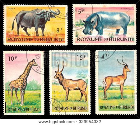 Republica Burundi - Circa 1964: A Series Of Postage Stamps Printed In Burundi , That Depict Wild Ani