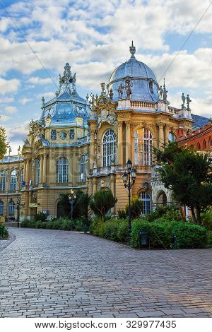 Superbly Beautiful Building With Statues In Budapest On The Territory Of Vajdahunyan Castle