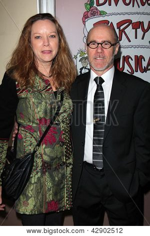 LOS ANGELES - 3 de MAR: Barry Livingston chega na noite de abertura 