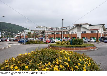Port Talbot, Uk - July 4, 2021: Neath Port Talbot Hospital, South Wales, Uk. It Is Managed By Swanse