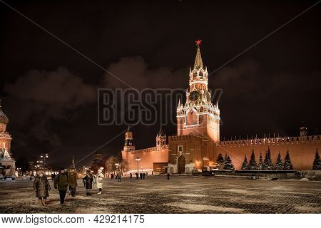 Moscow, Russia - January 15, 2021: A Splended View Of Moscow Kremlin, Spasskaya Tower On Red Square 