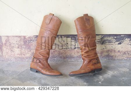 Leather Boots,knee-high Boots,leather, Bohemaiam Boots,bohemian,cowboy,cowgirl,leather Shoe,woman Bo
