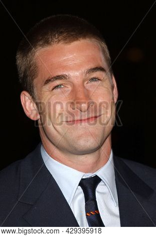 LOS ANGELES - SEP 15: Scott Speedman arrives for the âUnderworldâ Hollywood Premiere on September 15, 2003 in Hollywood, CA