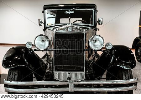 4 June 2019, Moscow, Russia: Front View Of French Car Chenard & Walcker Y6 1931. Classical Retro Car