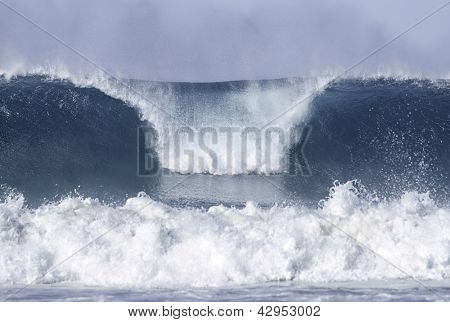 vlny na bondi beach
