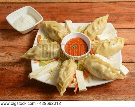 Paneer Steam Momo. Nepalese Traditional Dish Momo Stuffed With Paneer And Then Cooked And Served Wit