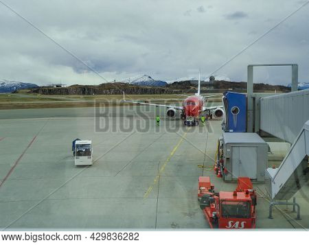 Longyearbyen, Norway - 05.04.2012: Norwegian Aircraft At Svalbard Airport Longyear (lyr) - Northernm