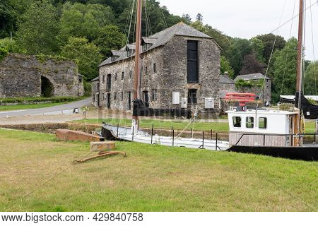 Cotehele Quay