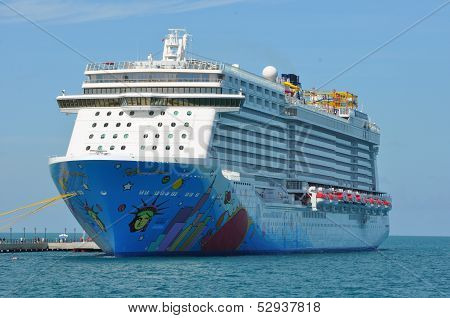Norwegian Breakaway