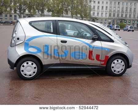 Bluely electrical car in Lyon, France
