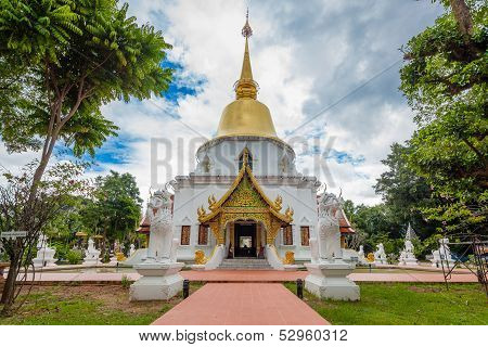 Wat Pha Dara Bhi Rom Temple Located In The Western Part Of The Old City Centre Of Chiang Mai.