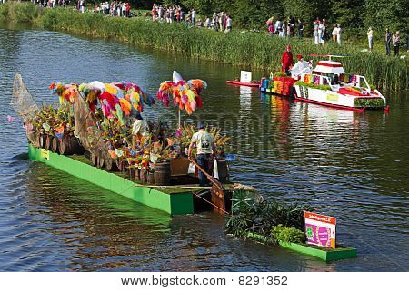 Westland flydende blomst Parade 2010, Nederlandene