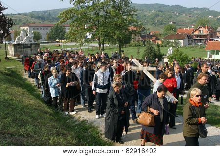 MARIJA BISTRICA, CROATIA - SEP 14: Unidentified participants of the Way of the Cross in Croatian national shrine of the Virgin Mary on Sep 14, 2013 in Marija Bistrica, Croatia