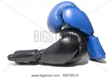 blue and black boxing gloves