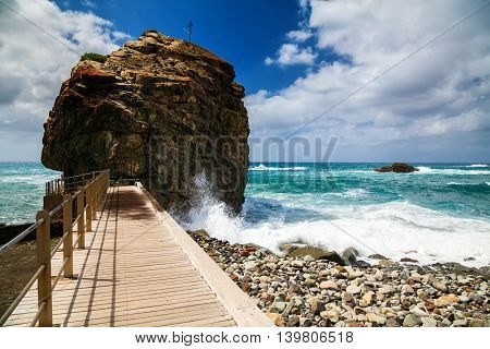 Playa De Roque De Las Bodegas With Giant Rock