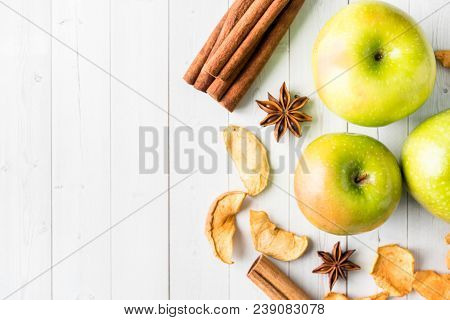 Dried Apples Ripe Green Apples Cinnamon Sticks Star Anise On The Table Copy Space