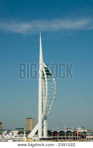 Portsmouths 스피너 커 타워