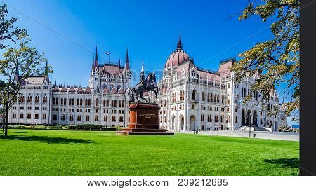 View On Historical Parliament In Budapest - Hungary