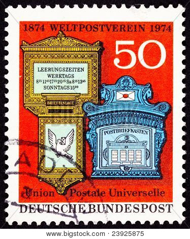 Annullerede Vesttyskland frimærke udsmykkede traditionelle postkasser Bundespost