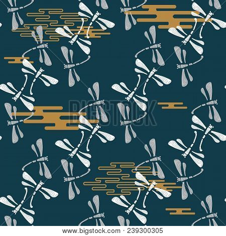 Beautiful Japanese Seamless  Pattern With Dragonfiles. Vector Unique Seamless Asian Texture.for Prin