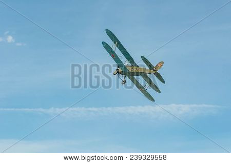 World War Ii Fighter Airplanes In Flight U-2.