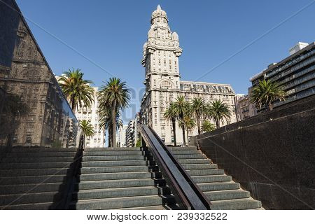 Palacio Salvo In The Center Of The City Of Montevideo, Uruguay.