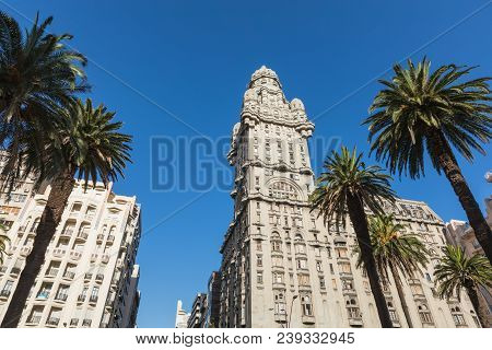 Palacio Salvo In The Center Of The City Of Montevideo, Uruguay.