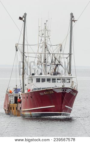New Bedford, Massachusetts, Usa - May 7, 2018: Fishing Vessel Sea Ranger On Acushnet River Approachi